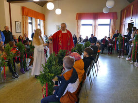 Palmsontag in St. Crescentius - Beginn der Heiligen Woche (Foto: Karl-Franz Thiede)